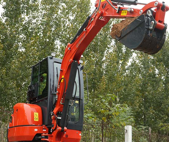 2025 Review of the QLN-40PRO Excavator for Sale 1 excavating contractors