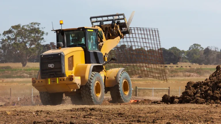 Applications de tracteurs dans la construction et le développement de sites 2 Applications Tracteur