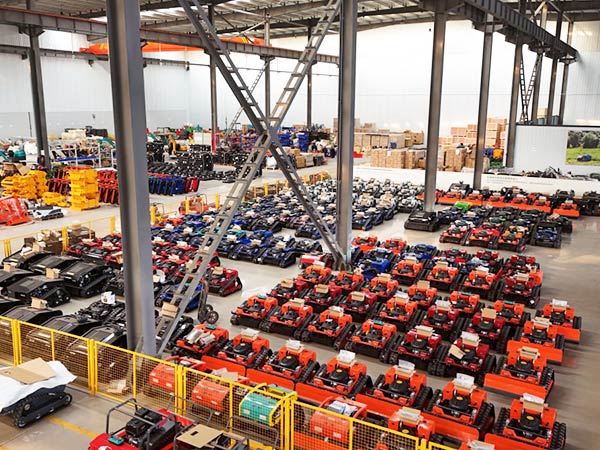 Machinery assembly workshop at Qilu